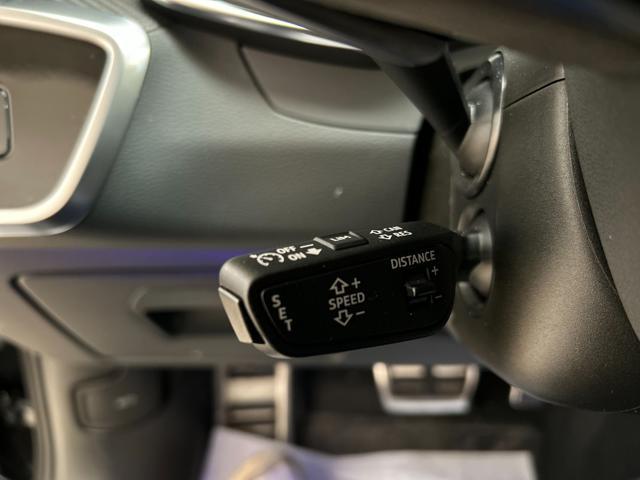 AUDI RS6 Avant 4.0 TFSI V8 quattro tiptronic