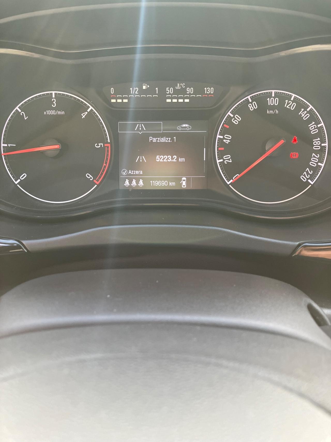 Opel Corsa 1.3 CDTI b-Color UNICO PROPRIETARIO