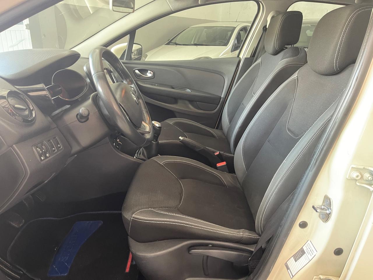 Renault Clio dCi 8V 90CV EDC Start&Stop 5 porte Energy Intens