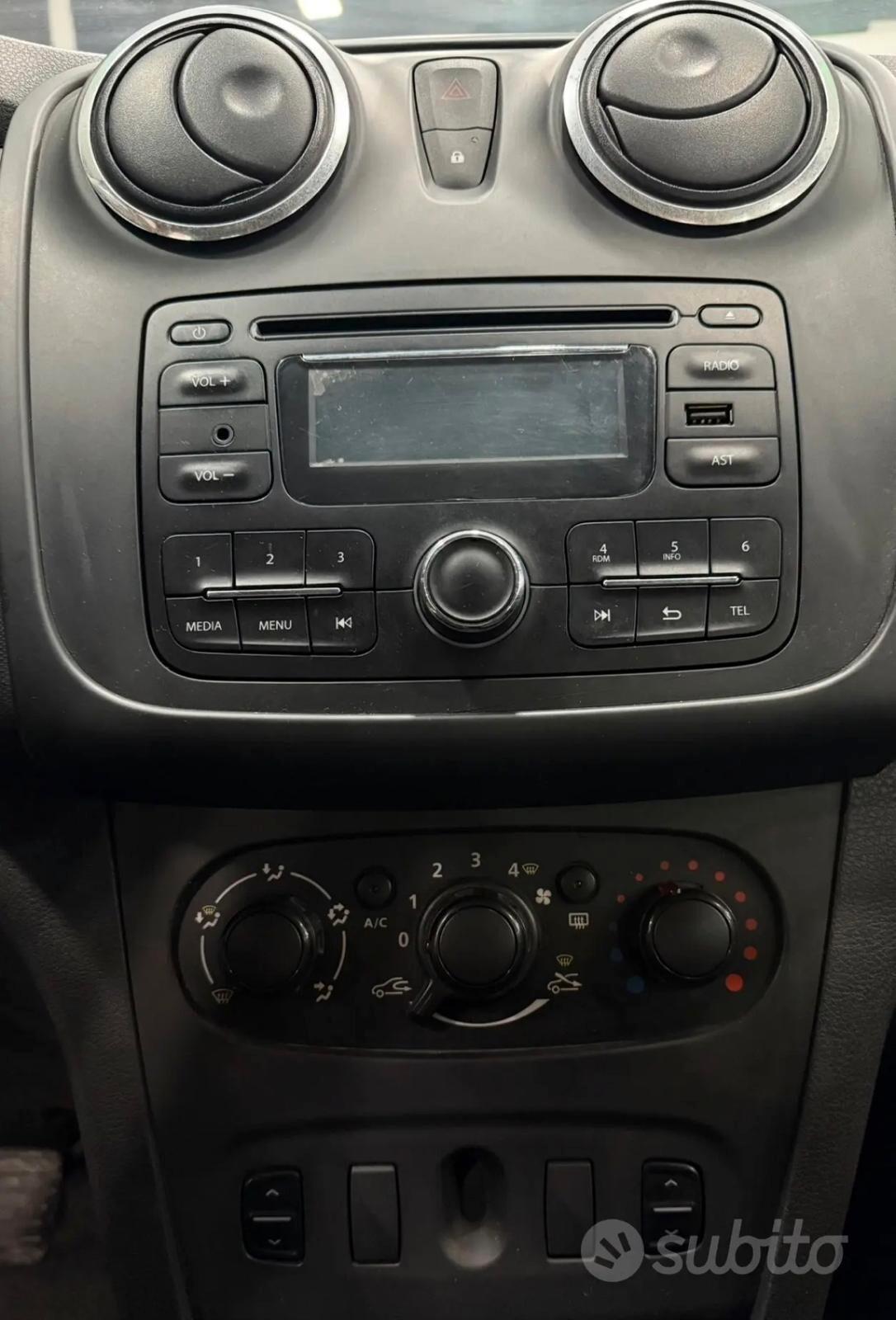 Dacia Sandero 1.5 dCi 8V 75CV Lauréate