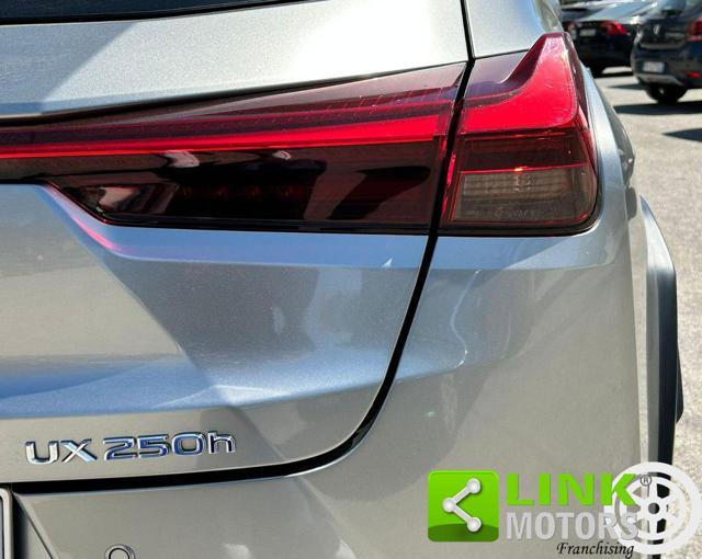 LEXUS UX Full Electric UX Hybrid Luxury