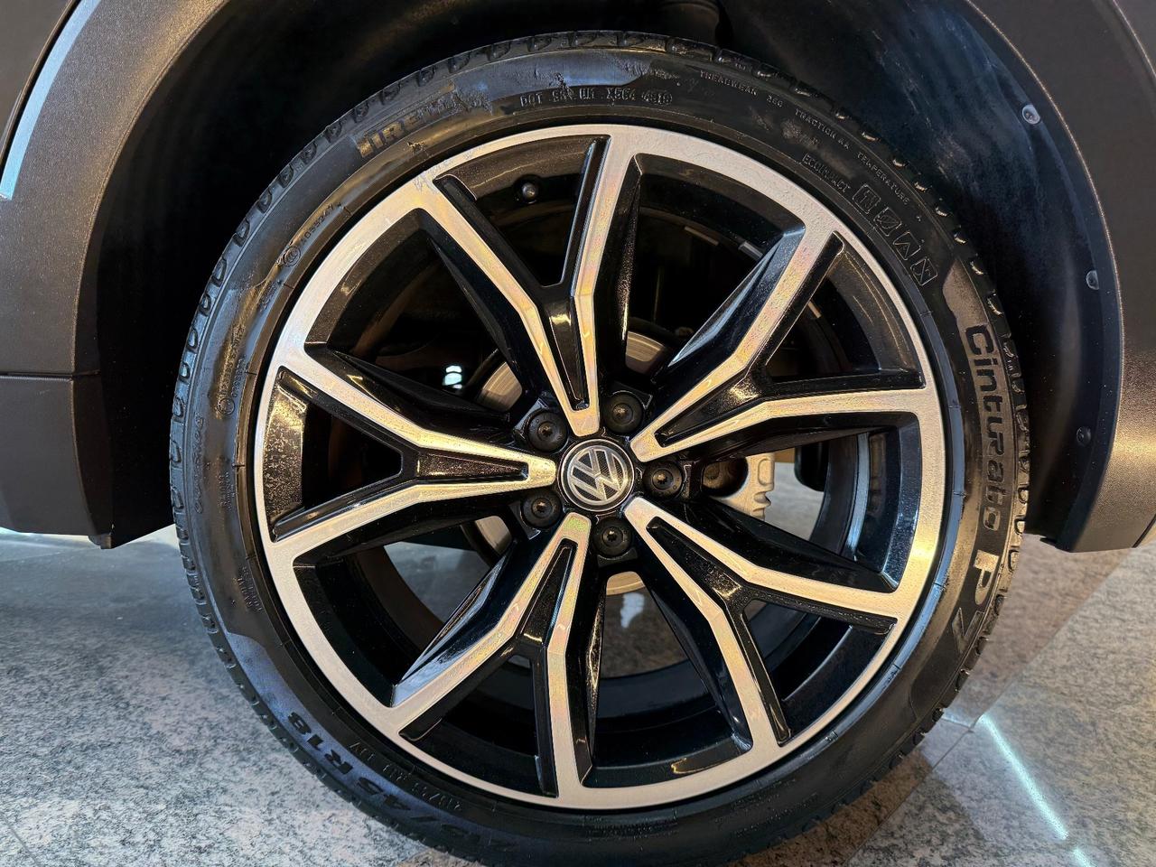Volkswagen T-Cross FULL OPTIONAL *UNICO PROPRIETARIO