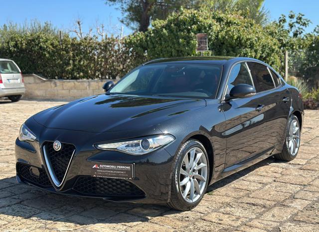 ALFA ROMEO Giulia 2.2 TD 150cv AT8 Super (Pelle/Navi/Auto/Xeno/Led)