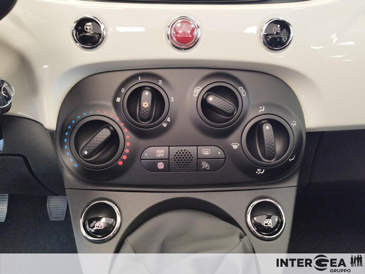 FIAT 500C 1.0 hybrid 70cv