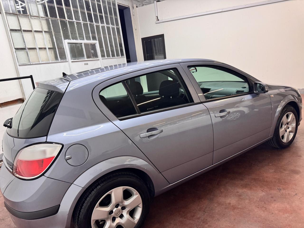 Opel Astra 1.4 GPL 88.000km