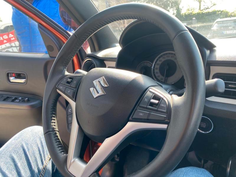 Suzuki Ignis 1.2h Top 2wd