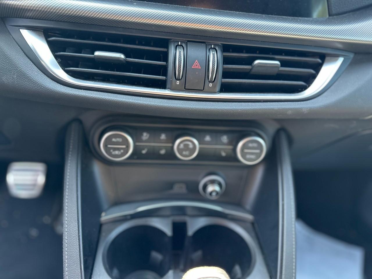 ALFA ROMEO Stelvio 2023 - Stelvio 2.2 t Veloce Q4 210cv auto