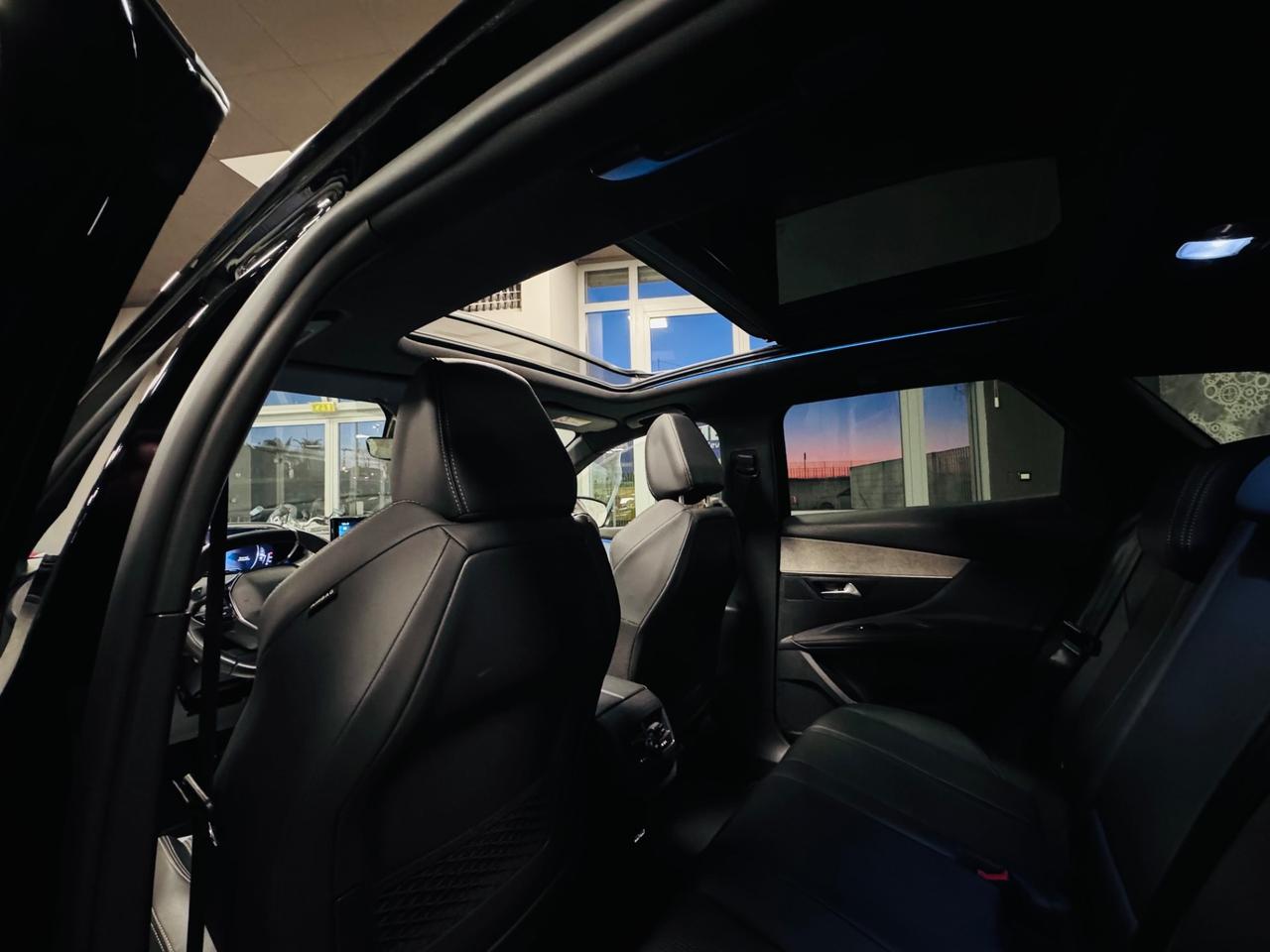 PEUGEOT 3008 MY2022 GTLINE TETTO APRIBILE 1.5 HDI130CV AT8