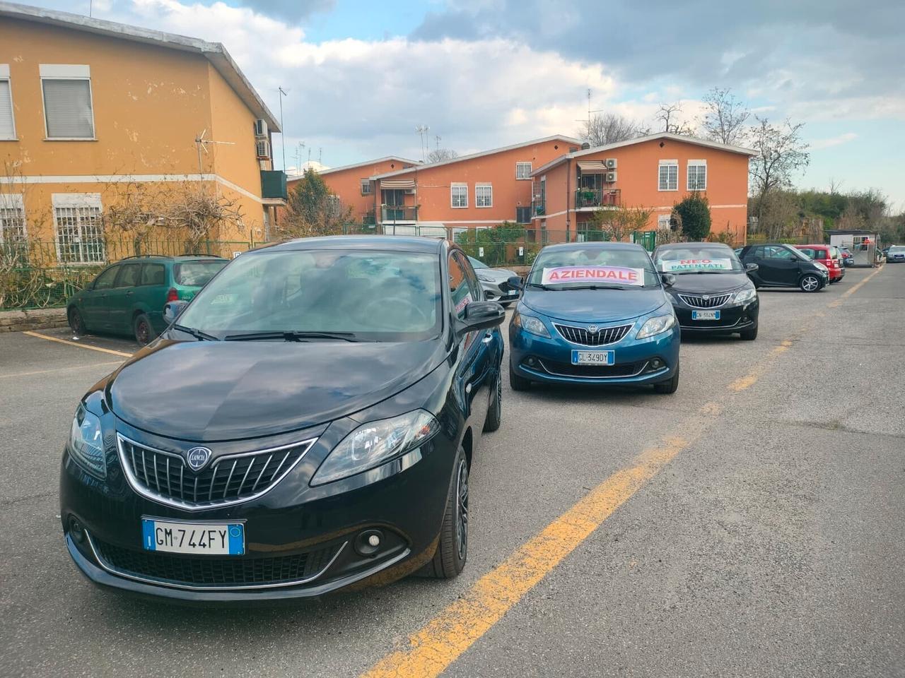 Lancia Ypsilon 1.0 FireFly 5 porte S&S Hybrid Gold PREZZO VERO