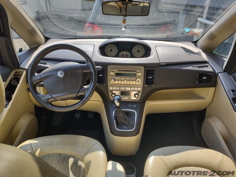 Lancia Musa 1.4 16V Platino