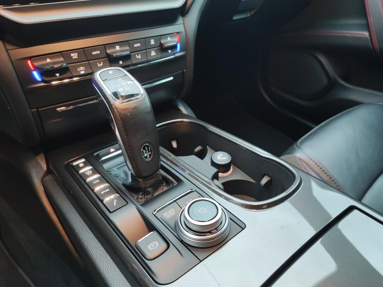Maserati Ghibli V6 Modena PARI AL NUOVO