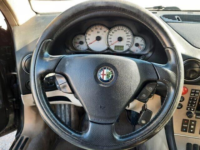 Alfa Romeo 166 2.4 jtd distinctive- 2003