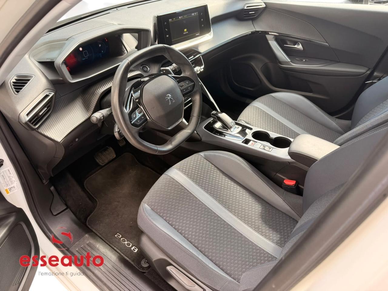 Peugeot 2008 BlueHDi 130 S&S EAT8 Allure Pack