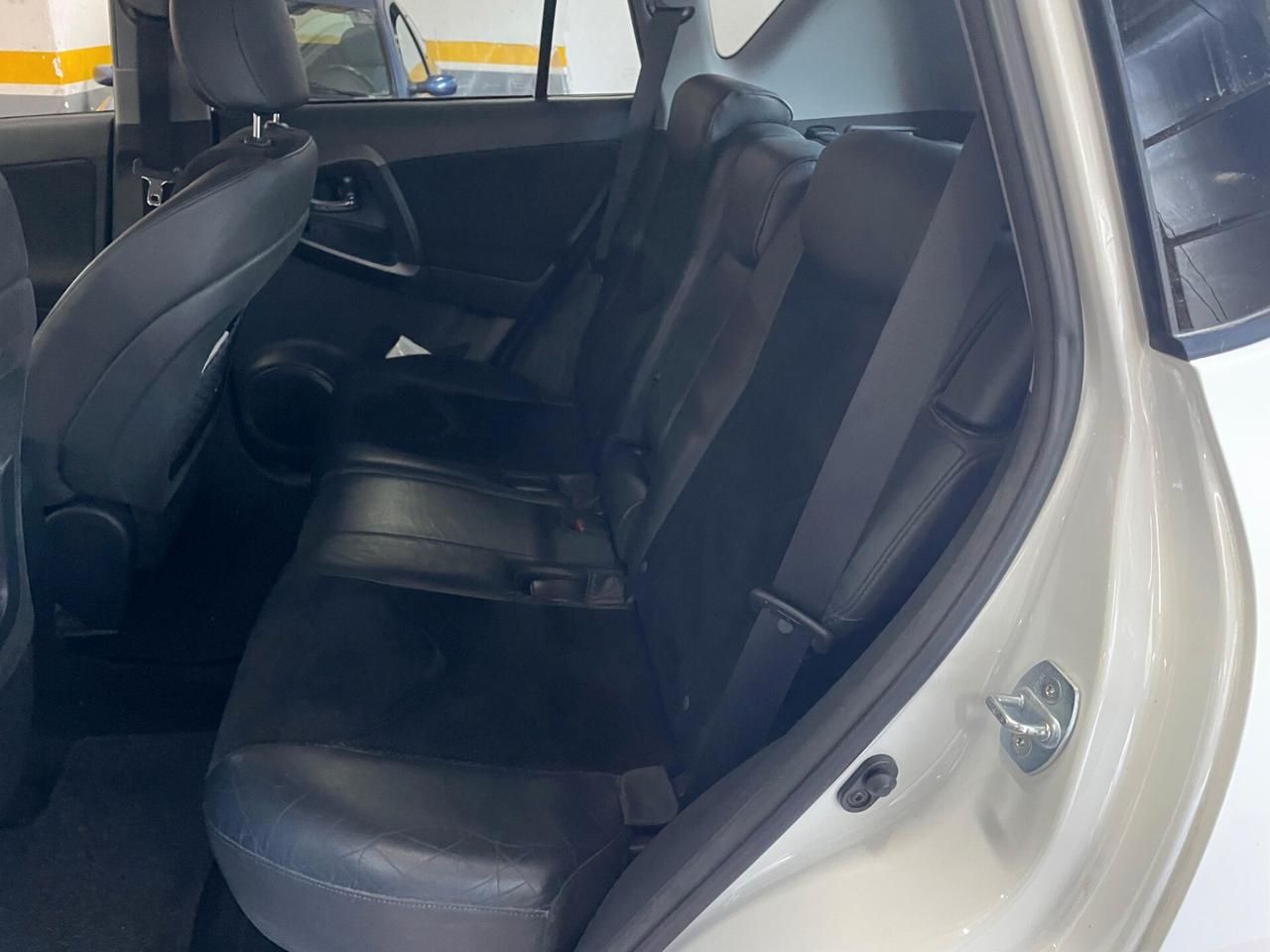 Toyota RAV 4 RAV4 Crossover 2.2 D-4D 150 CV DPF Exclusive