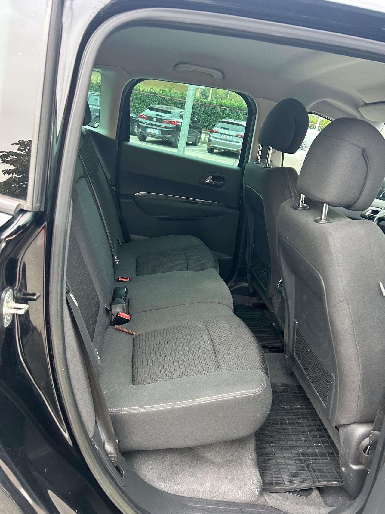 Peugeot 3008 1.6 HDi 115CV Allure - 2014