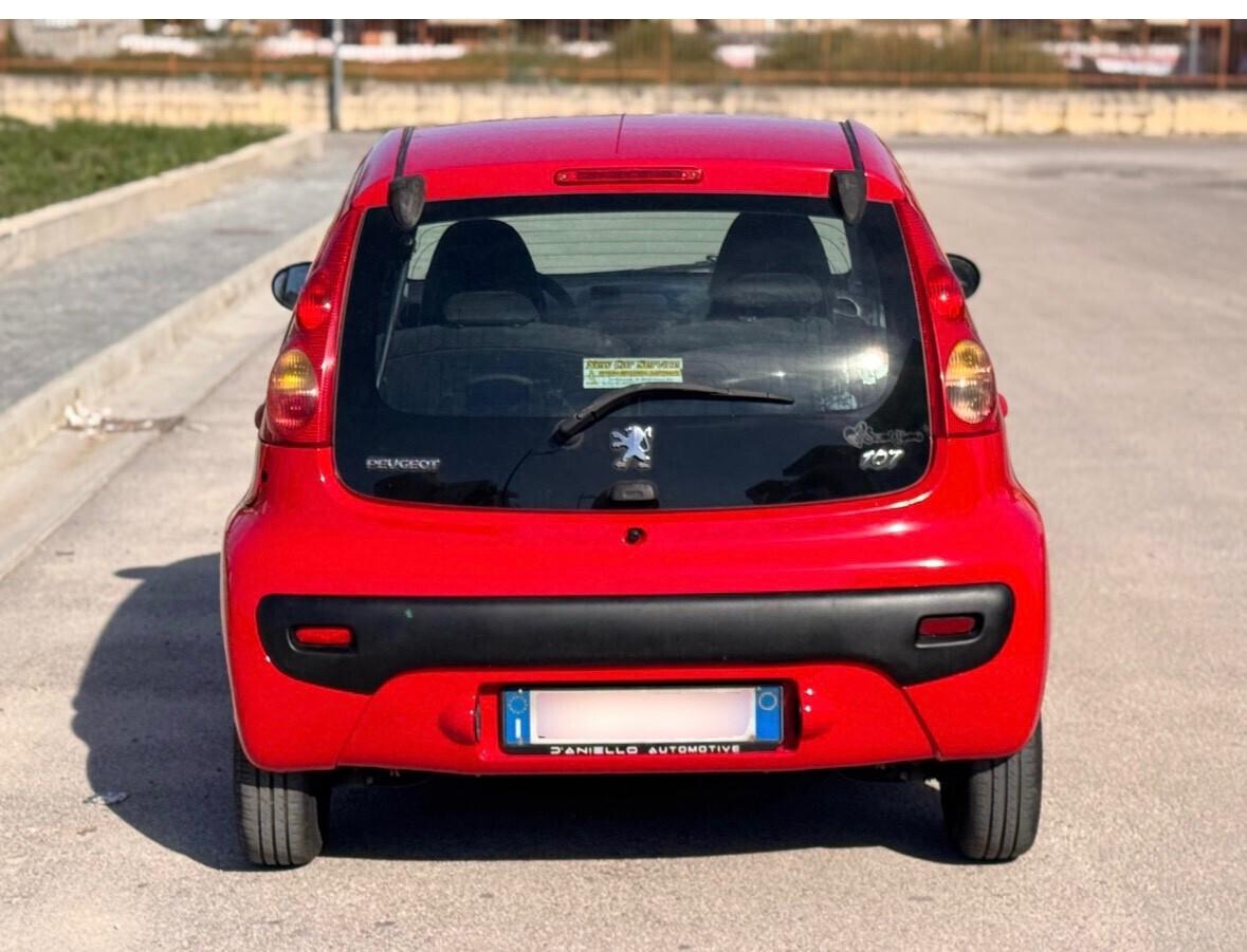Peugeot 107 5p. Sweet Years FRIZIONE NUOVA