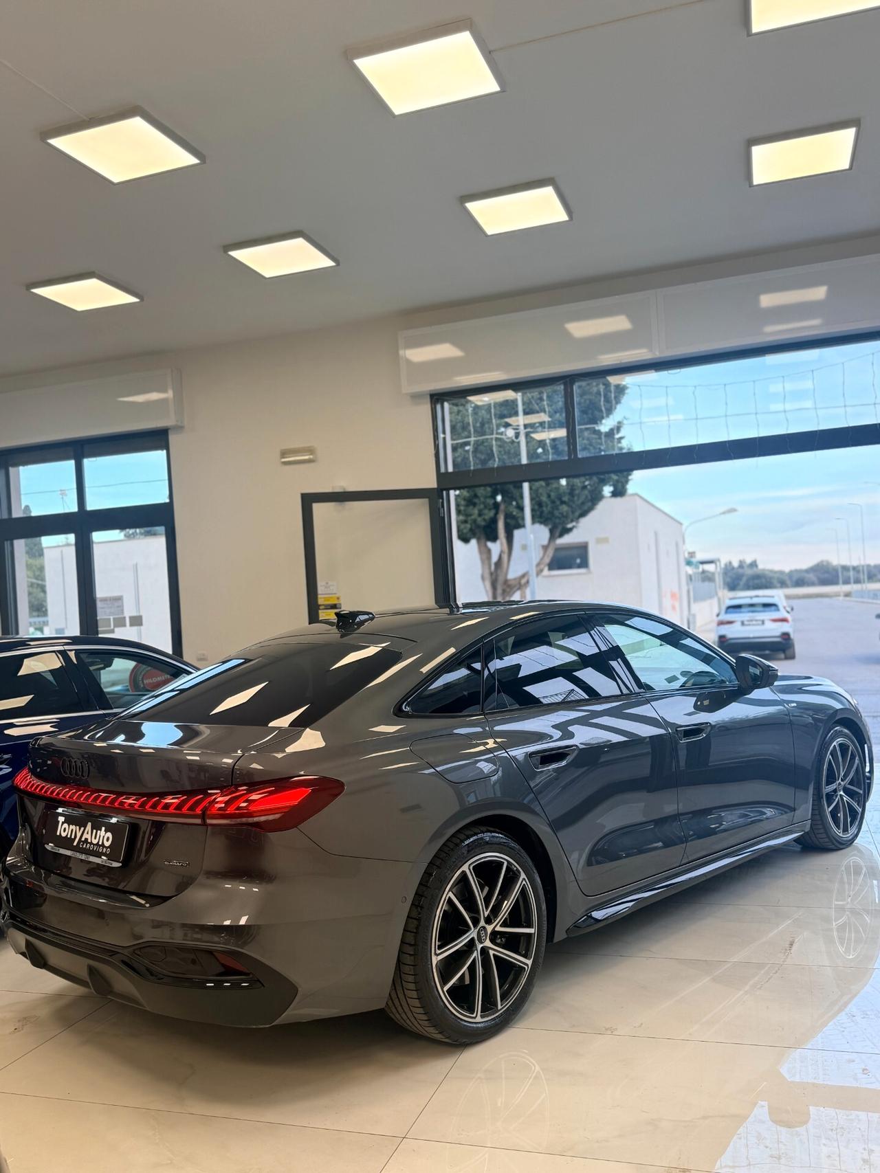 Audi A5 SPB 40TDI 48v mhev (DIESEL/ELETTRICO)quattro s-tronic S-LINE EDITION,TETTO,VIRTUAL COK,APPLE CARPLAY
