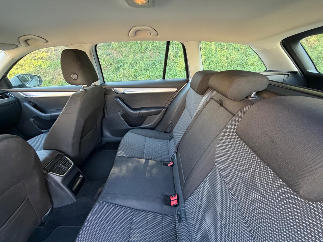 Skoda Octavia 1.6 TDI CR 105 CV Ambition
