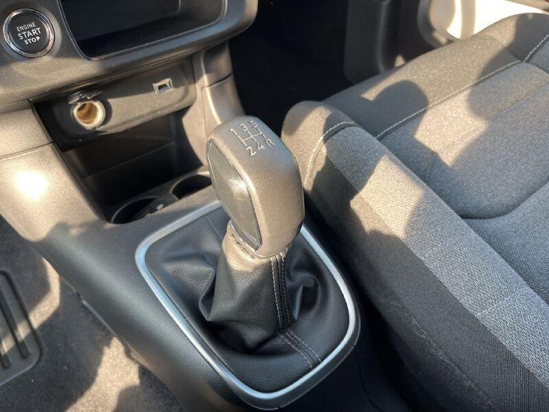 Citroën C3 III 2017 1.2 puretech Shine s&s 83cv my20