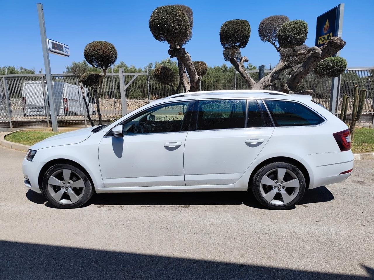 Skoda Octavia 1.6 TDI CR 115 CV DSG Style