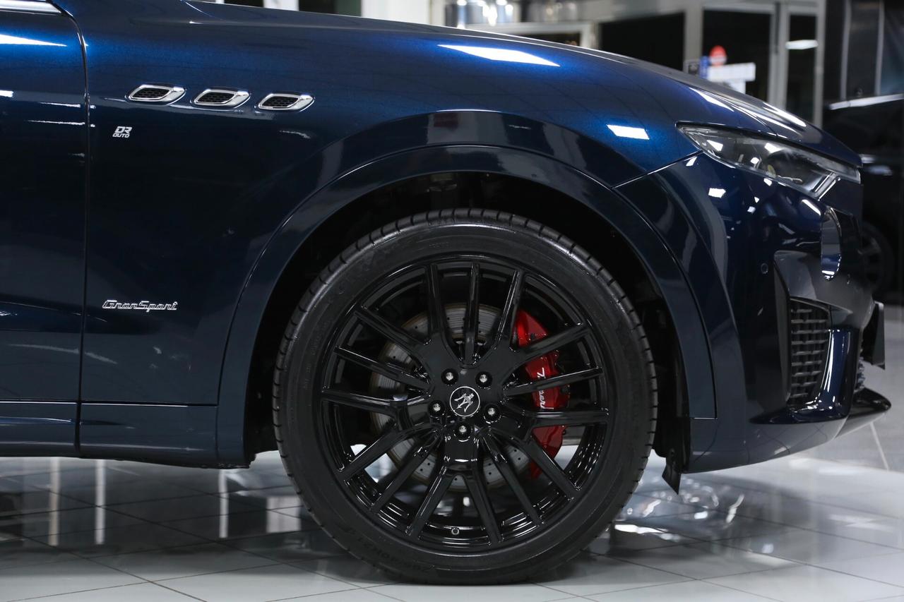 Maserati Levante V6 Diesel 275 cv AWD Gransport auto