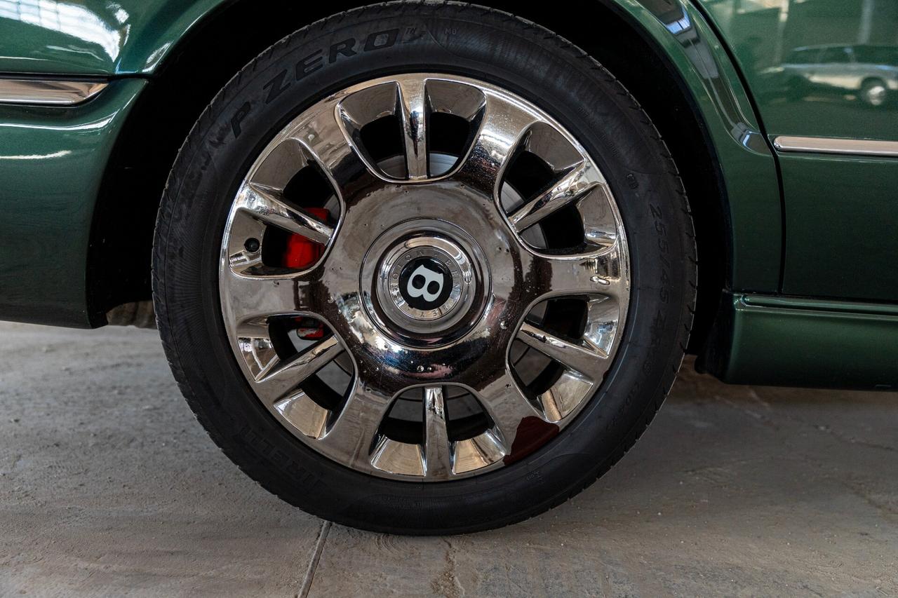 Bentley Arnage Le Mans Series