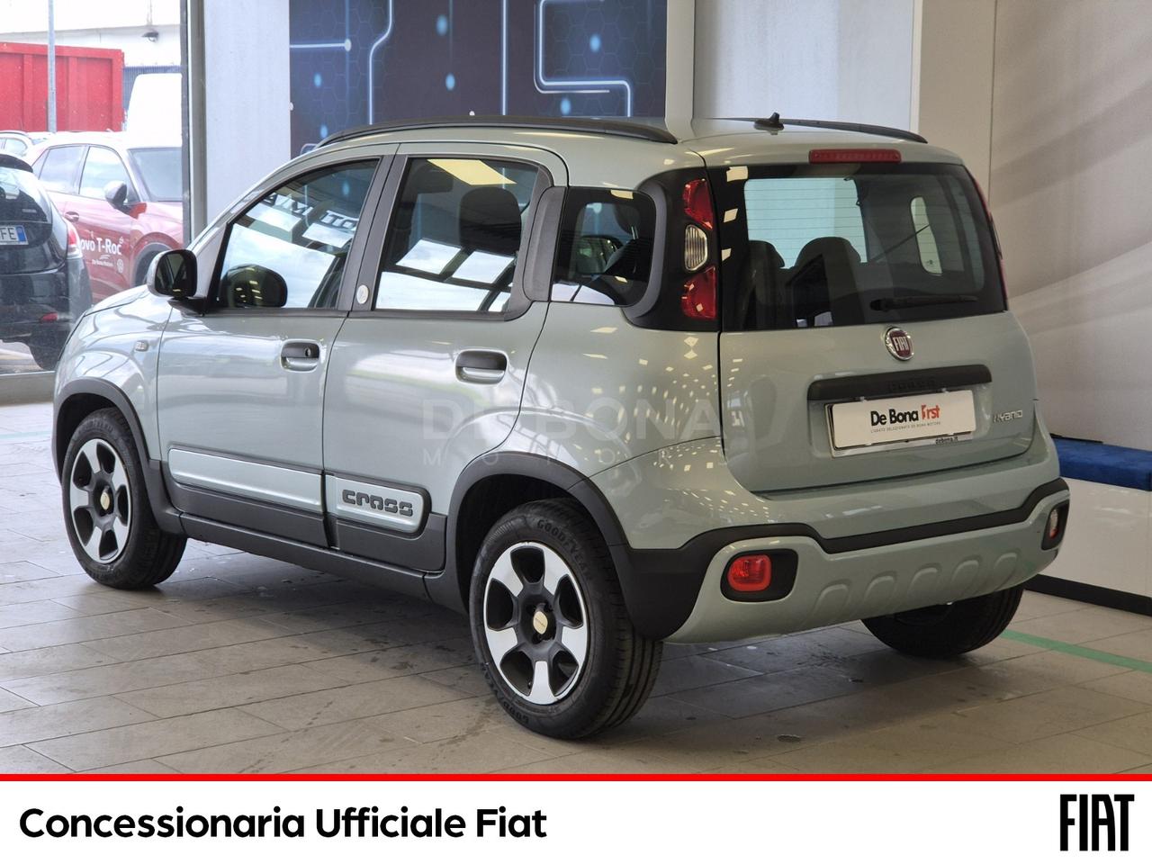 Fiat Panda 1.0 hybrid city cross s&s 70cv