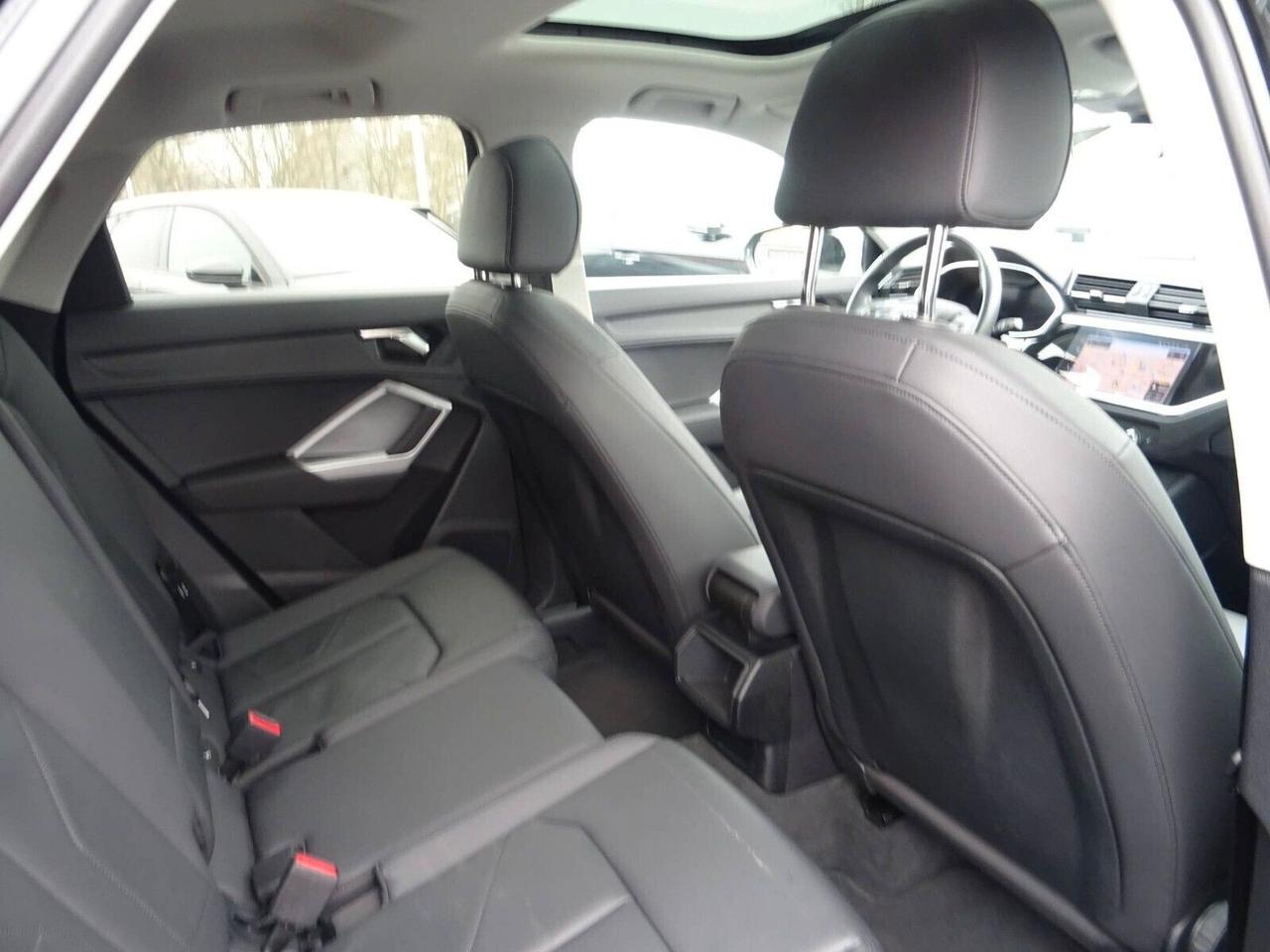 Audi Q3 35 TFSI S tronic S line edition