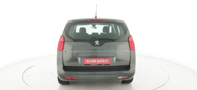 PEUGEOT 5008 1.6 VTi 120CV Tecno