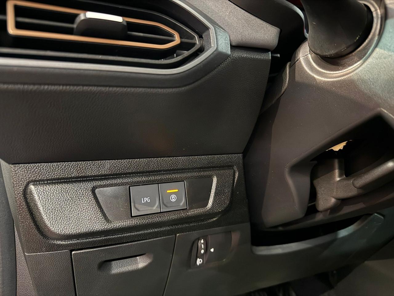 Dacia Sandero Stepway 1.0 TCe ECO-G Extreme