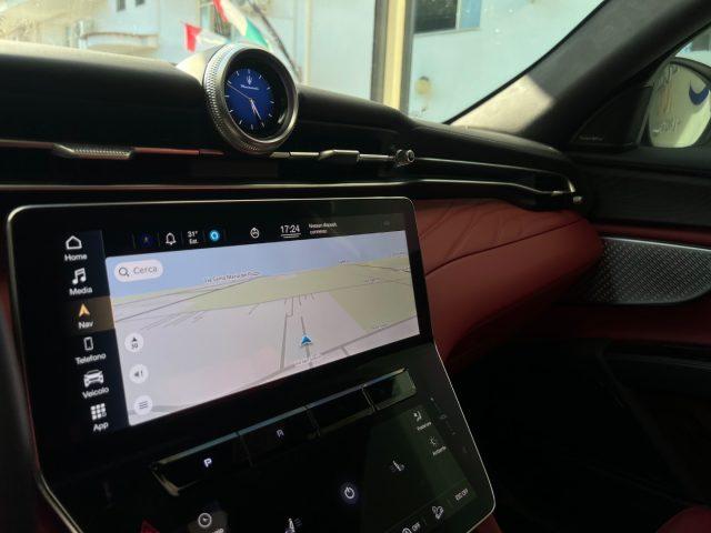 MASERATI Grecale MHEV 330 CV AWD Modena tetto da?529,00 mensili