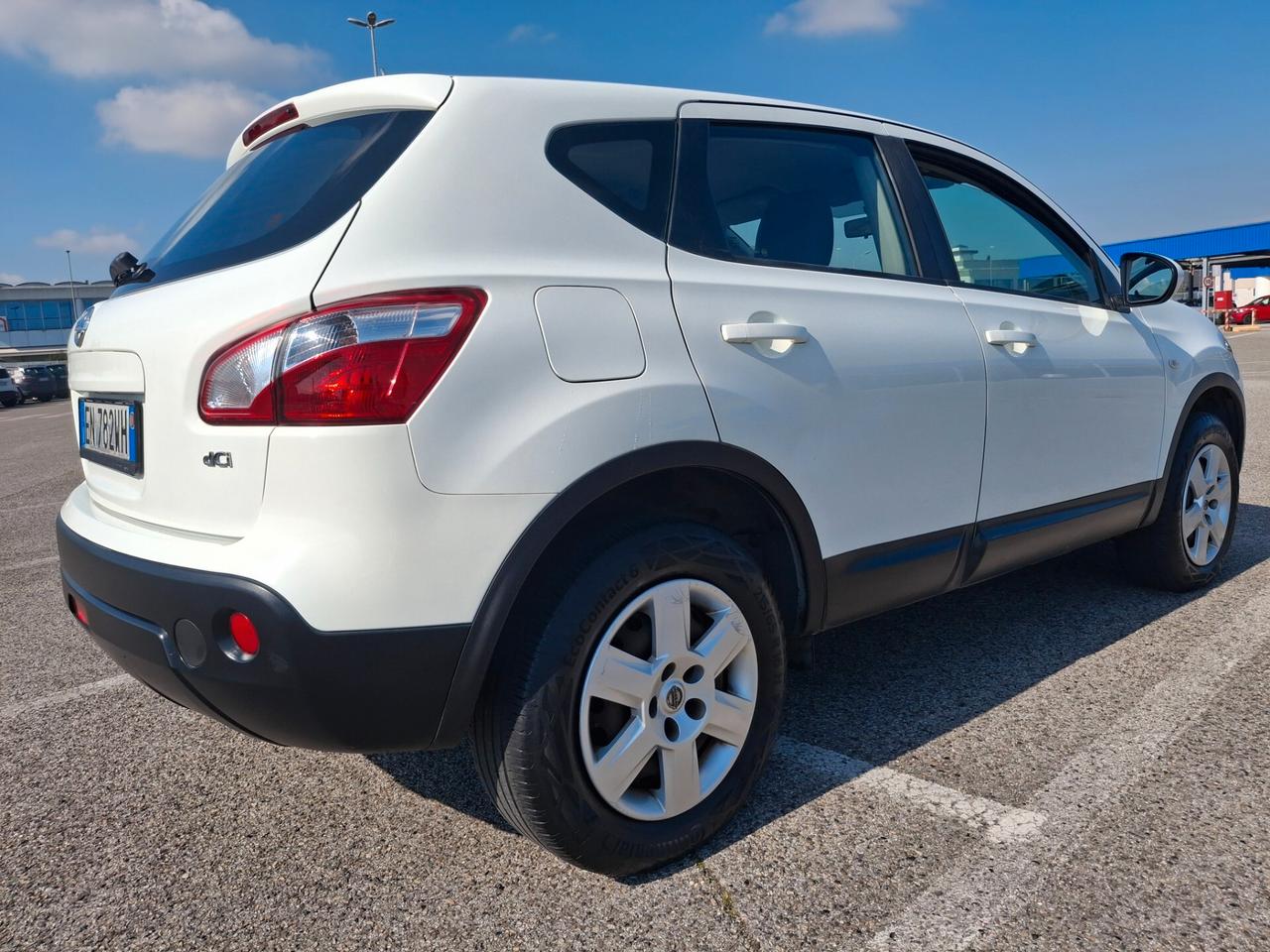 Nissan Qashqai 1.5 dCi Tekna-DIESEL-