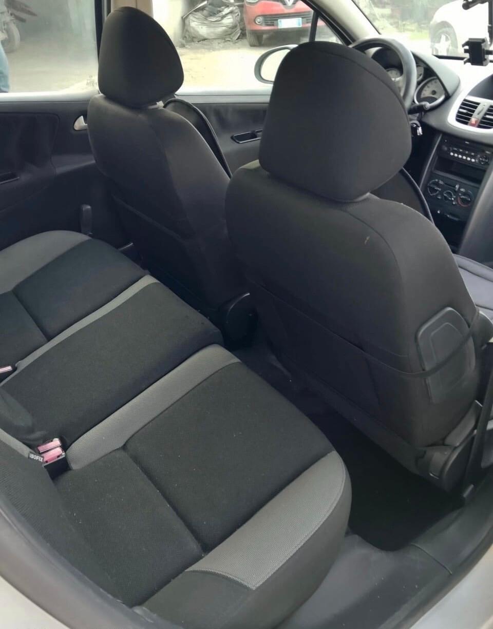 Peugeot 207 1.4 HDi Full Optional X Neopatentati