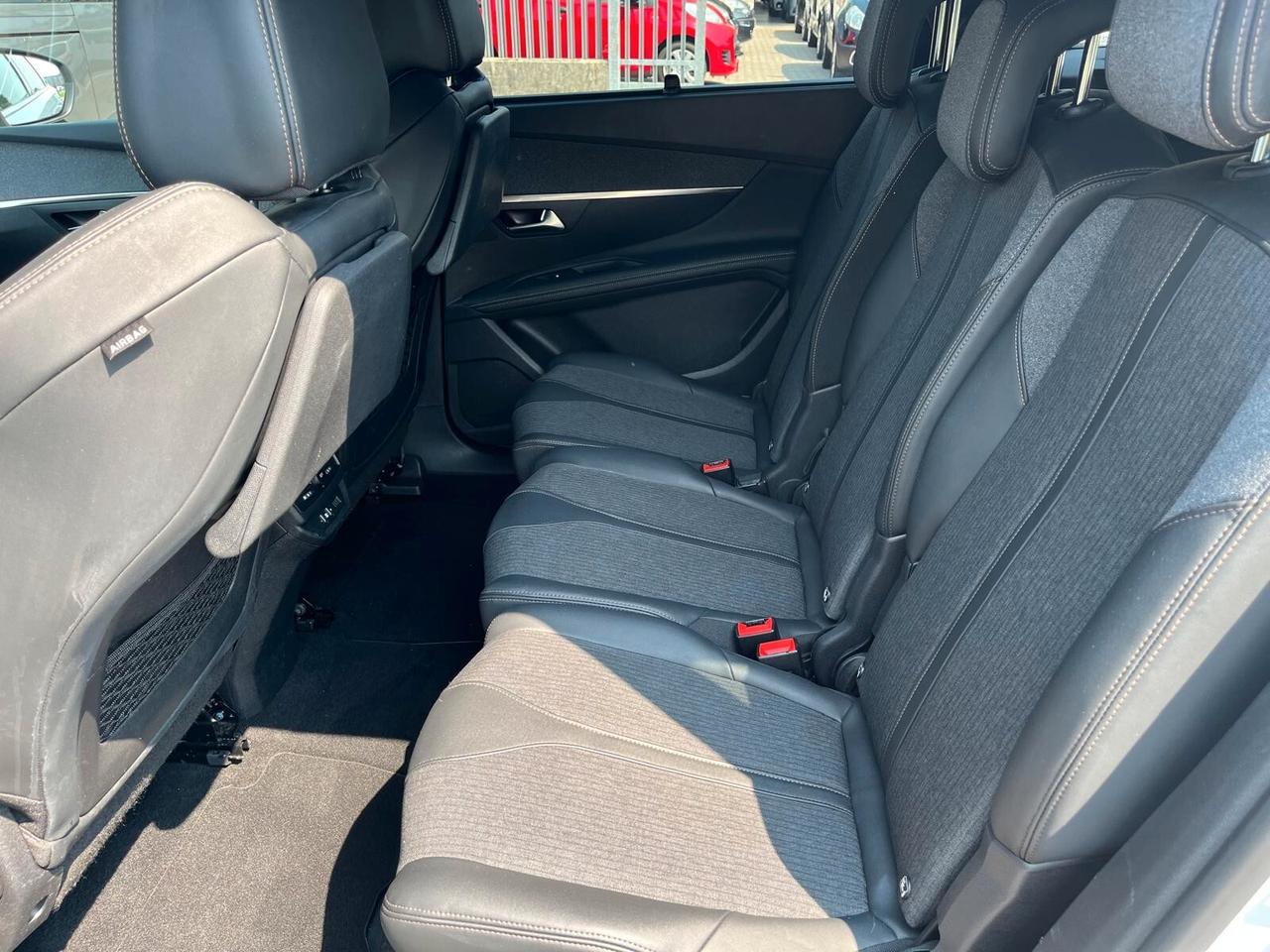 Peugeot 5008 BlueHDi 130 S&S EAT8 Allure 7p
