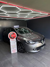 Renault Clio 1.5 dCi 75CV Costume National 2014