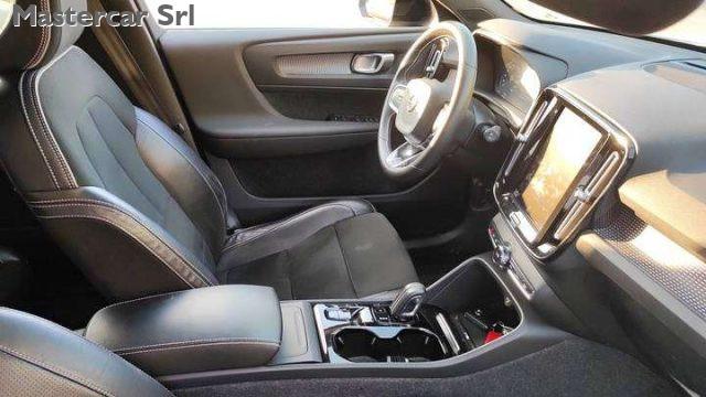 VOLVO XC40 XC40 2.0 d3 R-design geartronic my20 - FY288XL
