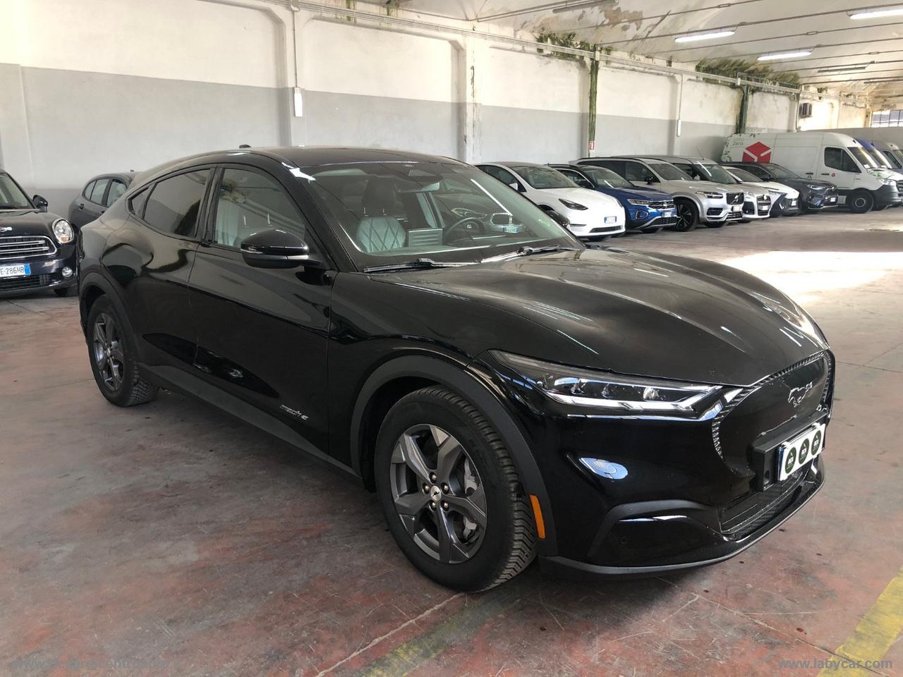 FORD Mustang Mach-E Standard 269CV