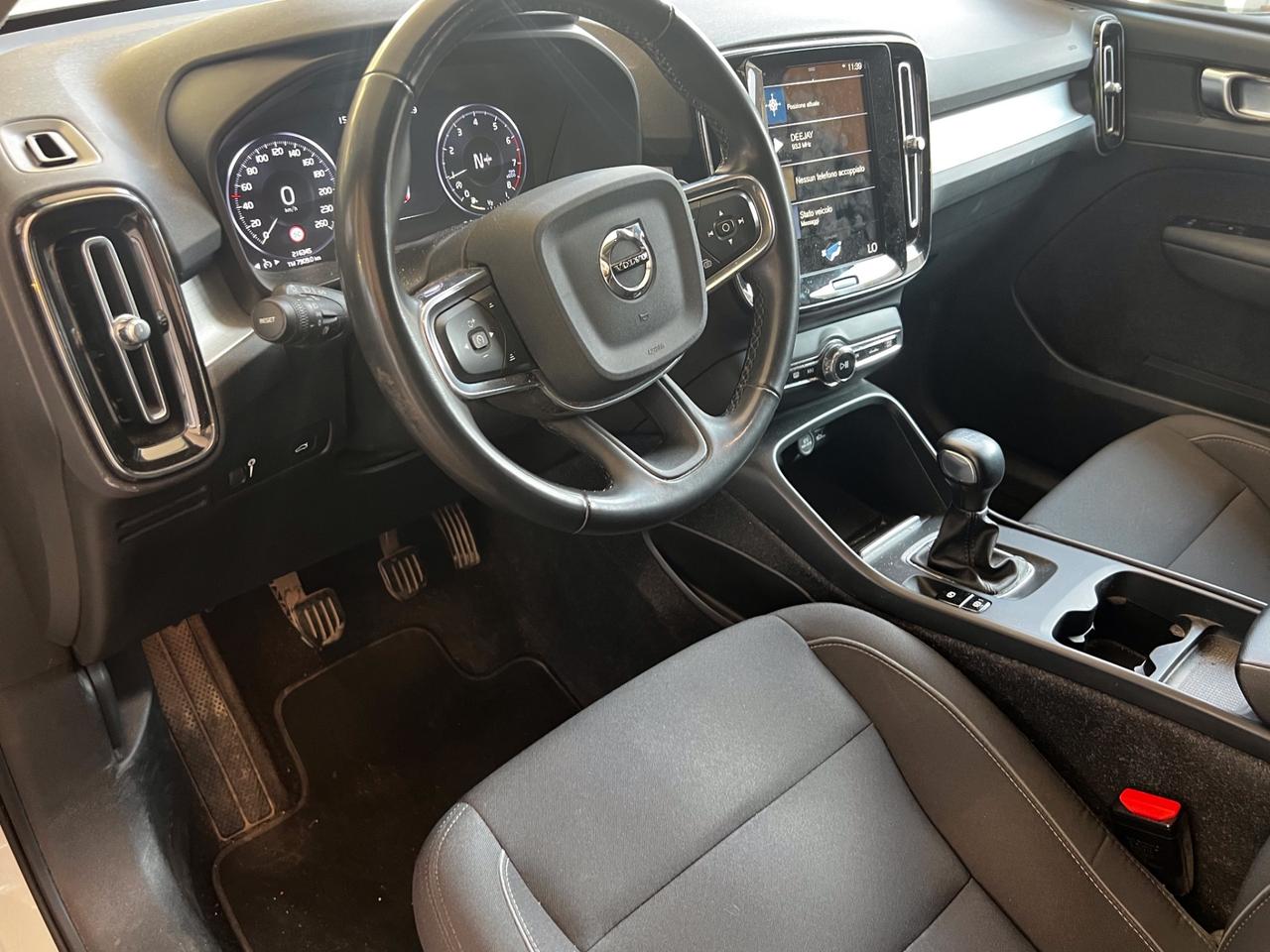 Volvo XC40 T2 Essential Perfetta