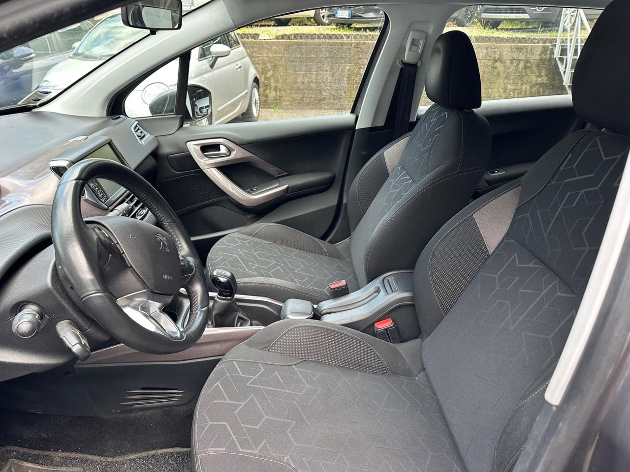 Peugeot 2008 1.6 e-HDi 92 CV Stop&Start Allure