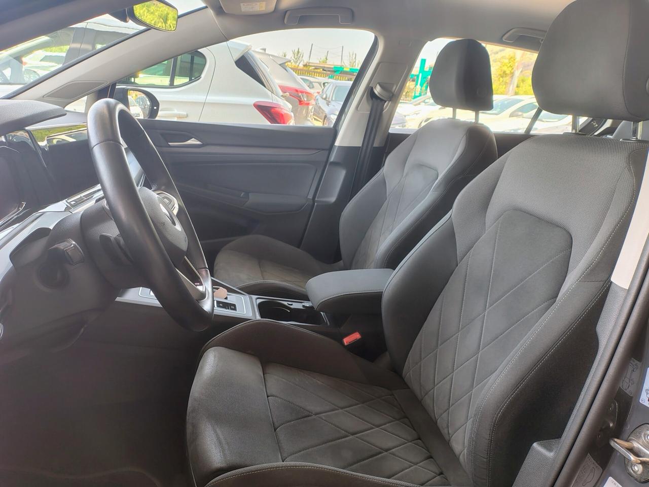 Volkswagen Golf 1.5 eTSI 150 CV EVO ACT DSG 1st Edition Style