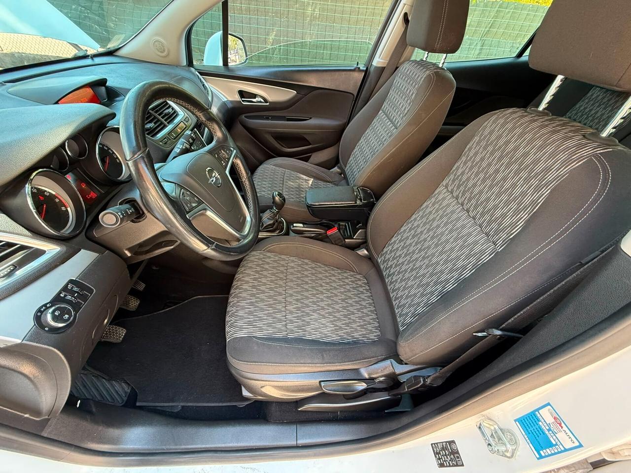 Opel Mokka 1.6 unico-pr 115CV 75.000km