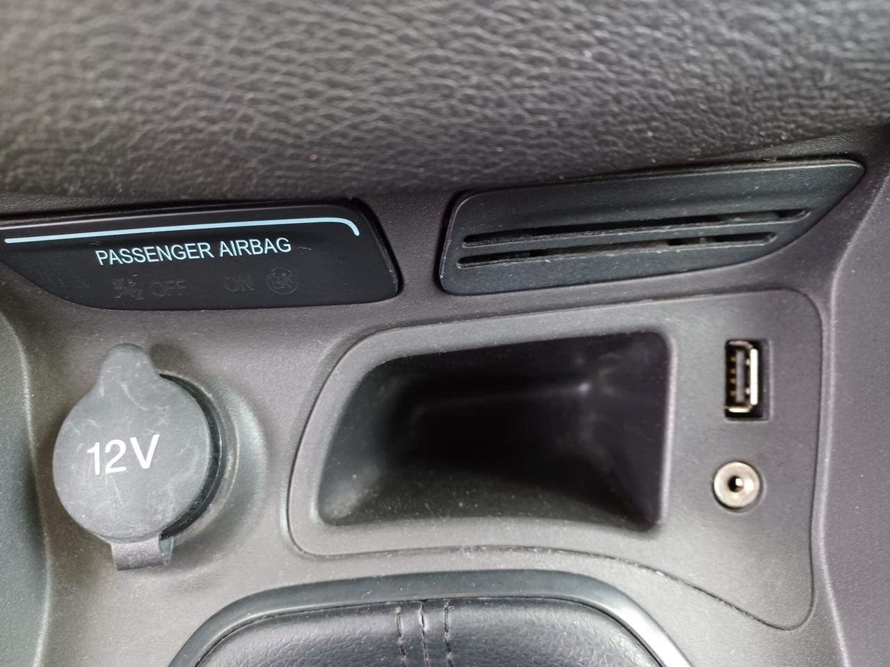 Ford Tourneo Connect 1.6 TDCi 115 CV Plus