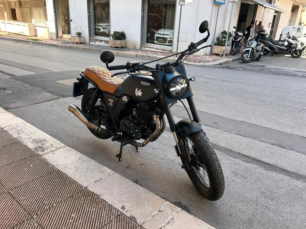 Brixton Glanville 250