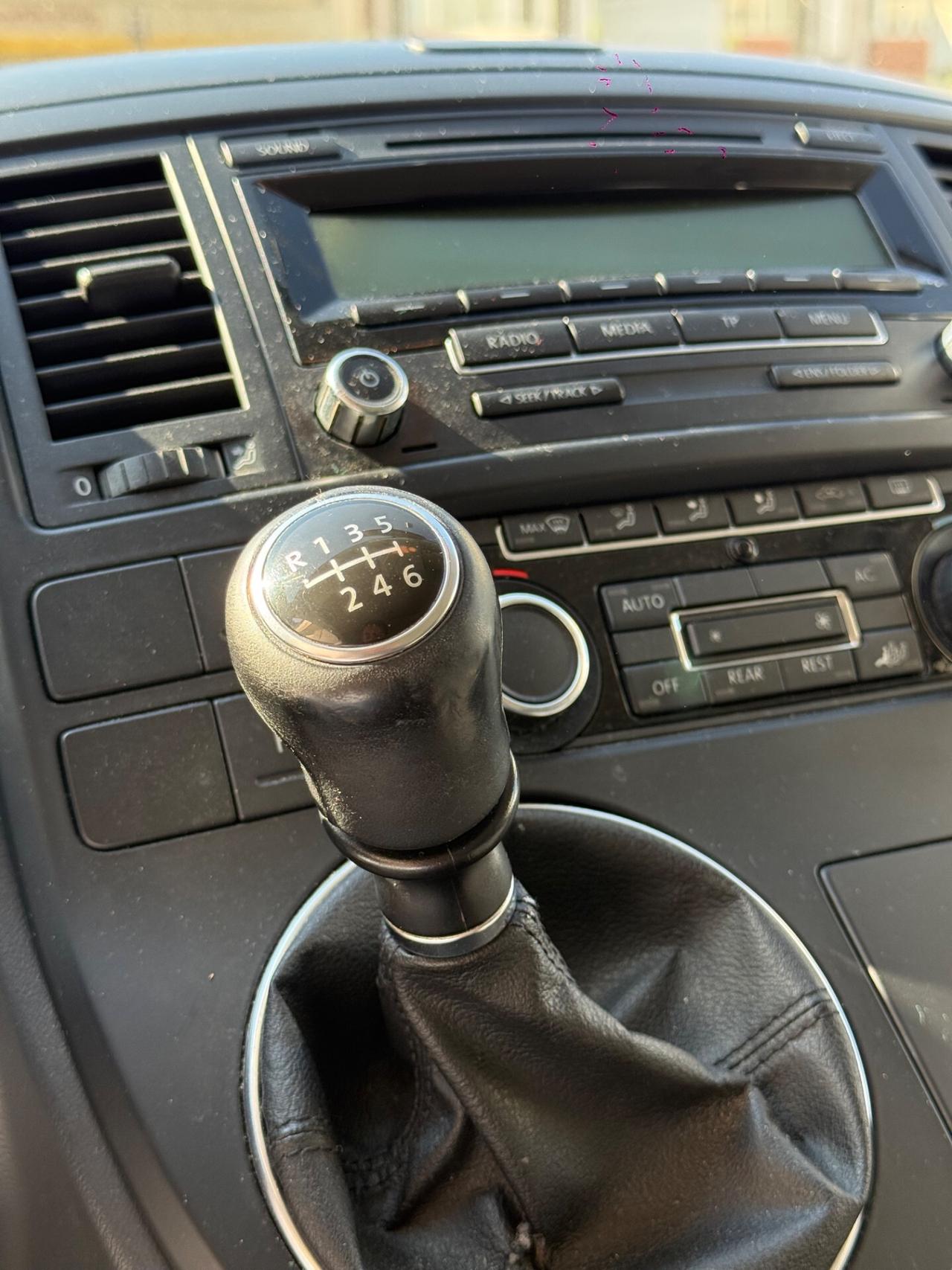 Volkswagen Multivan 2.0 TDI 180CV Highline 7 POSTI