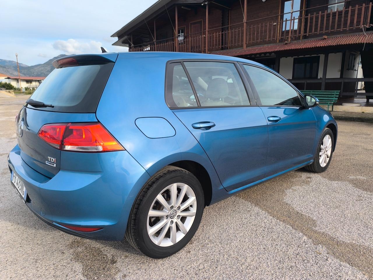 Volkswagen Golf 1.6 TDI 110 CV 5p. Highline BlueMotion Technology