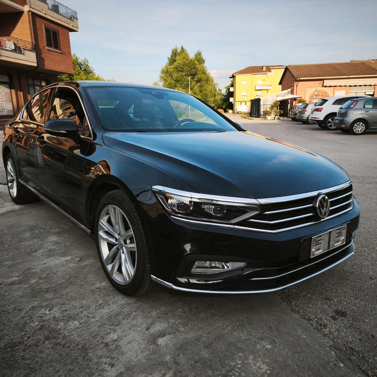 Volkswagen Passat 2.0 TDI SCR EVO DSG Business