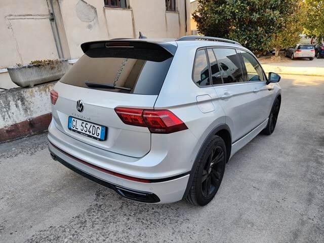 Volkswagen Tiguan 2.0 TDI 150 CV SCR DSG 4MOTION R-Line