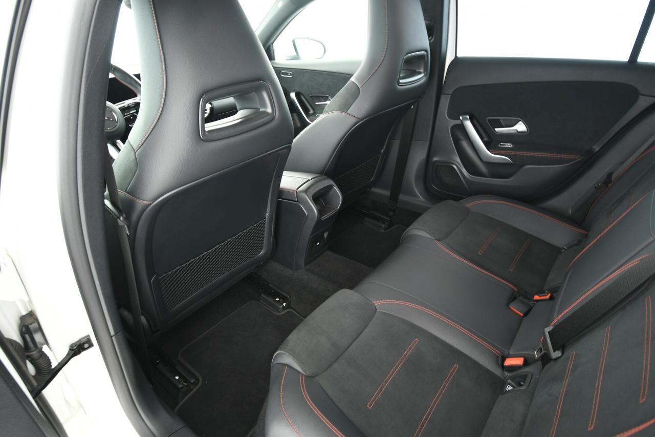 Mercedes-benz A 200 Automatic AMG Line Premium