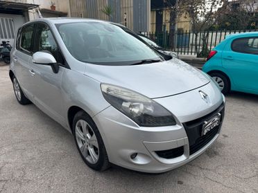 Renault Scenic Scénic X-Mod 1.6 dCi 130CV Luxe