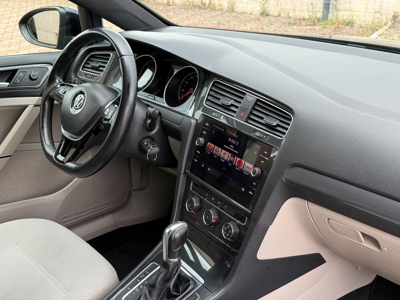 Volkswagen Golf Variant 1.6 TDI 115 CV DSG Executive BlueMotion Tech. CarPlay